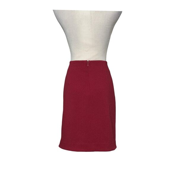 Lauren Conrad red textured pencil skirt size 2 - Picture 2 of 12